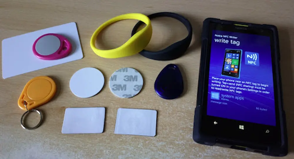 تگ NFC برای گوشی