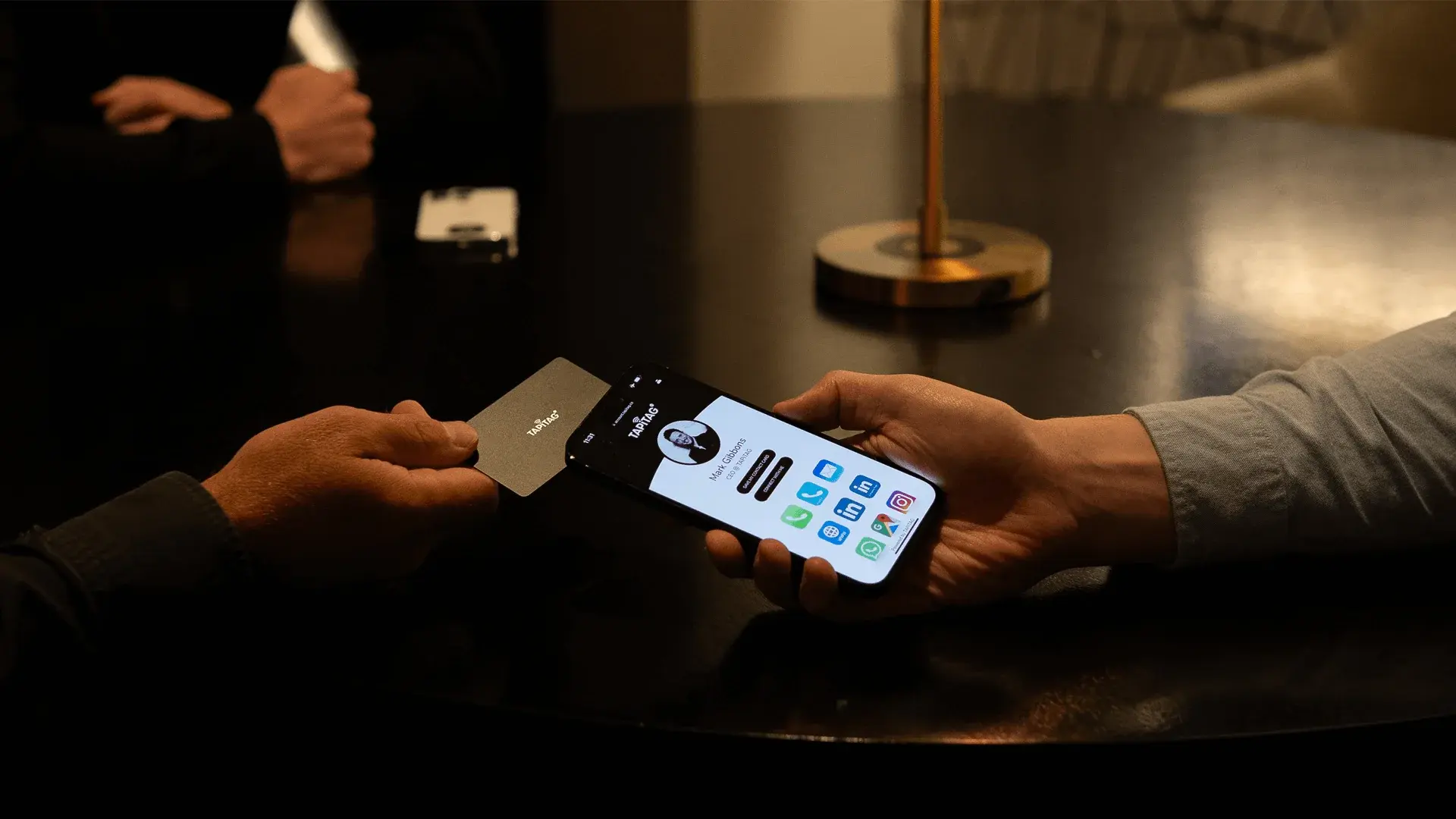 لیست قیمت کارت ویزیت NFC – ارسال فوری 
